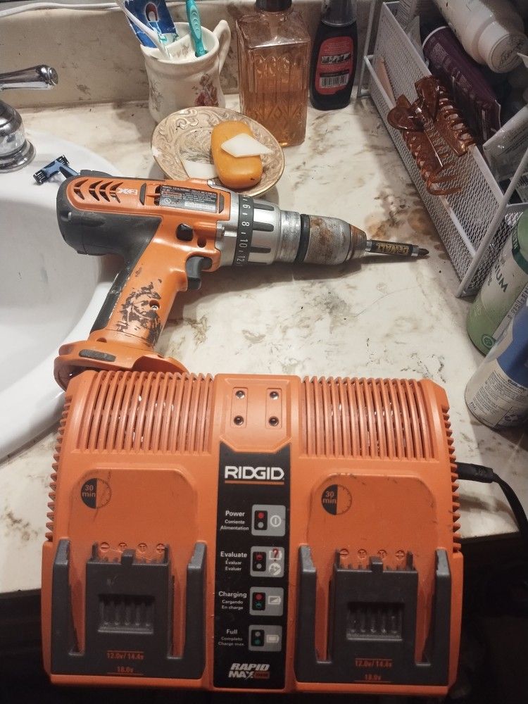 Rigid 18v Drill Battery Charger As Is No Batteries