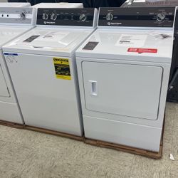 New Speed Queen (TR3 & DR3) Top Load Washer And Dryer 