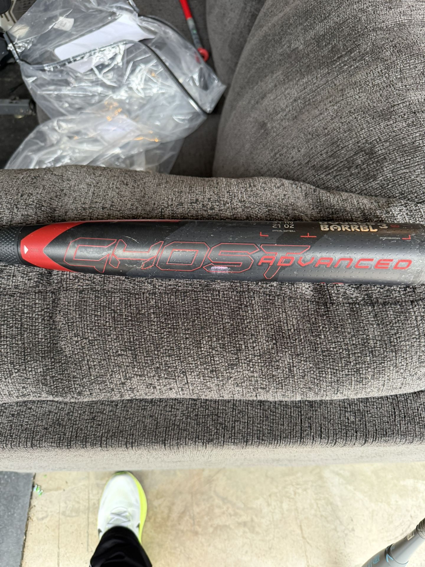 Easton Ghost Fast Pitch Softball Bat