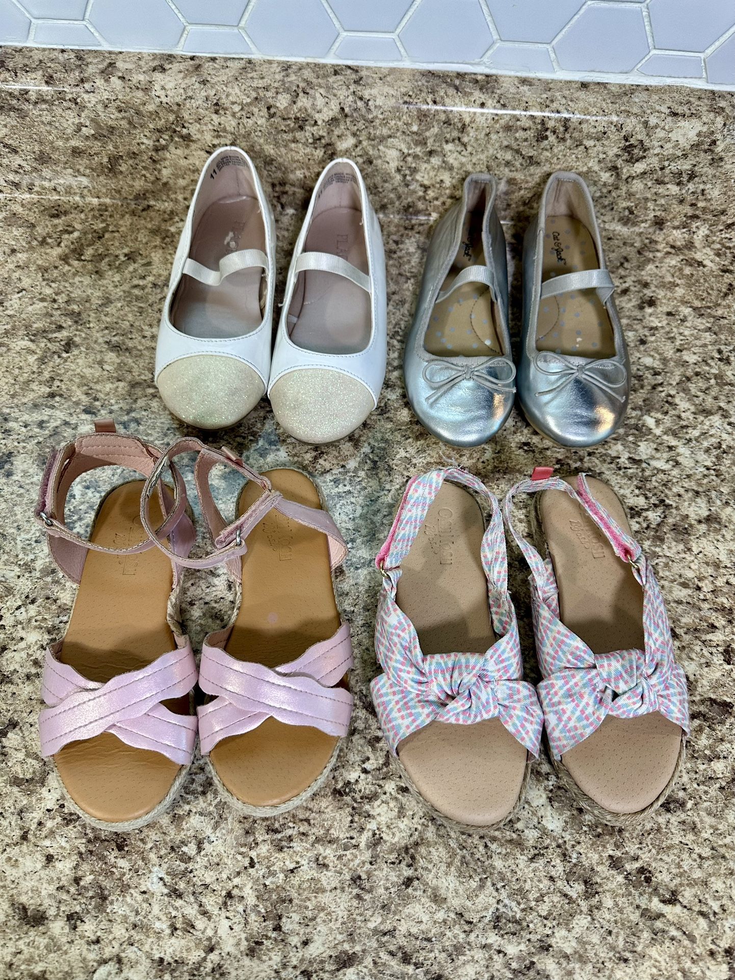 Girl's Shoes/Sandals Size 11
