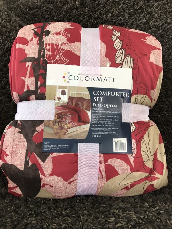 Colormate comforter set Full/Queen