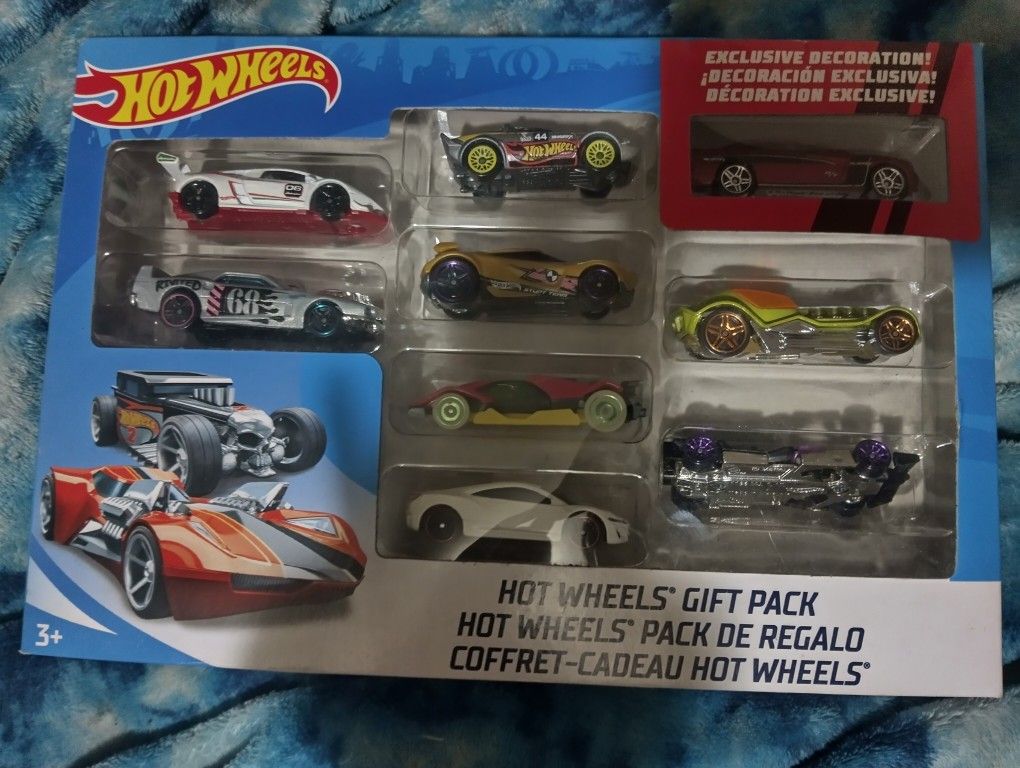 2017 Hot Wheels Gift Pack