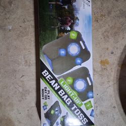 Corn hole bean bag toss outdoor/indoor game