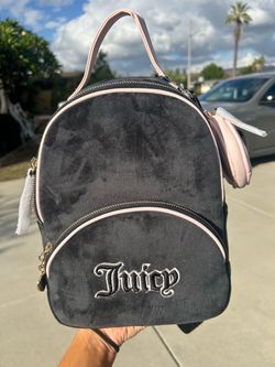 new juicy couture medium size backpack