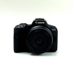 Canon EOS R50 Mirrorless Camera with RF-S 18-45mm IS STM Lens Kit