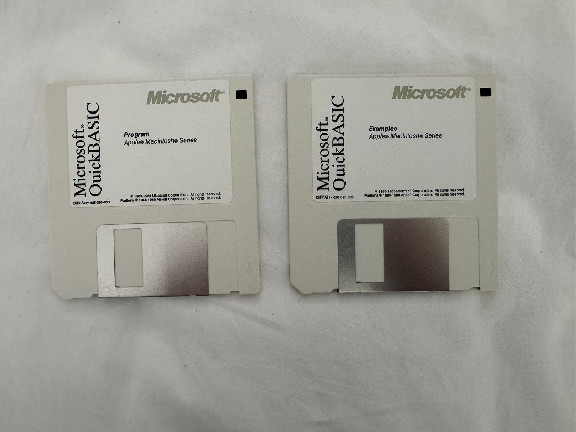 Vintage Microsoft QuickBASIC for Apple Macintosh Disks Examples Program 1986