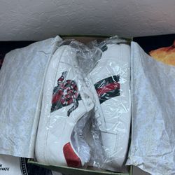 Shoes For Sale $100 First Come First Serve !!!