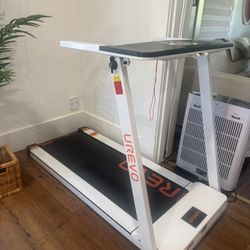 Foldable Walking Pad Treadmill With Tabletop