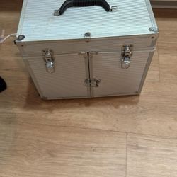 Make Up Box 