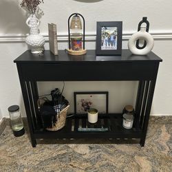 Black Console Table – Stylish & Functional.