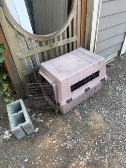 Pet crate