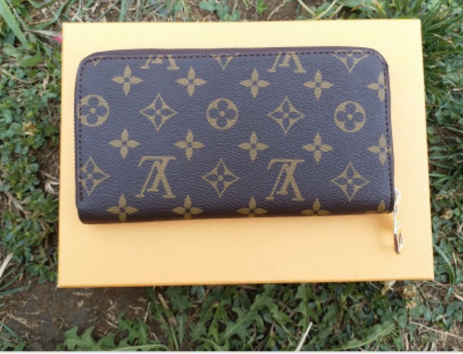 Designer wallet