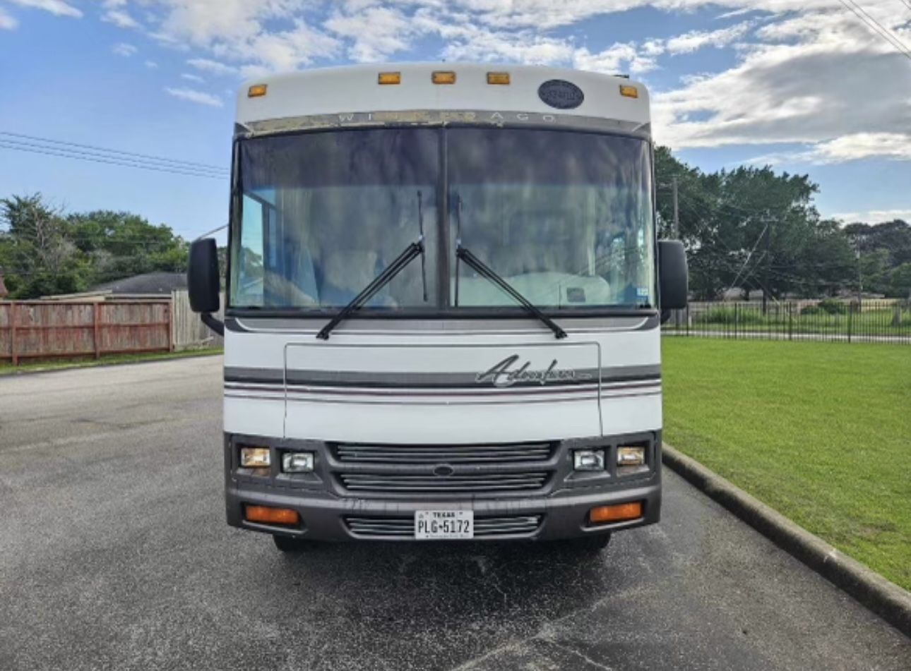 2001 Ford Winnebago Adventure