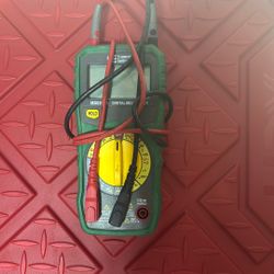 Manual Ranging Digital Multi-Meter S8301A