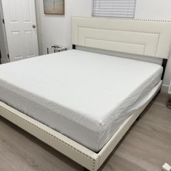 King Size BED FRAME WHITE WITH MATTRESS AND BOX SPRING SET NEW BOX SEALED 3PCS
