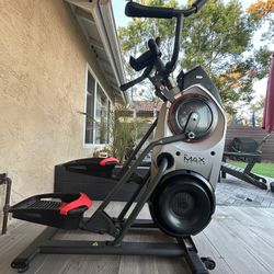 Bowflex MAX trainer M5