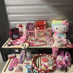 HELLO KITTY BUNDLE