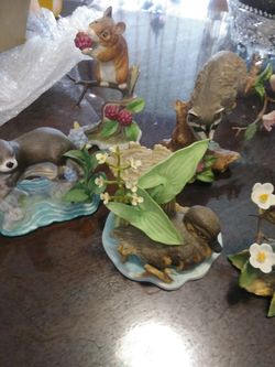 FIGURINES DE PORCELANA.