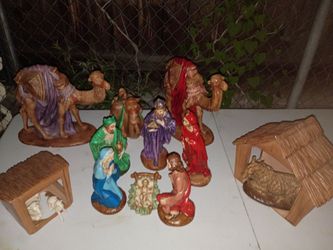 Vintage Nativity Set Large pieces