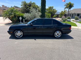 1998 Mercedes-Benz E-Class