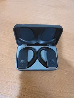 JBL Wireless Headphones