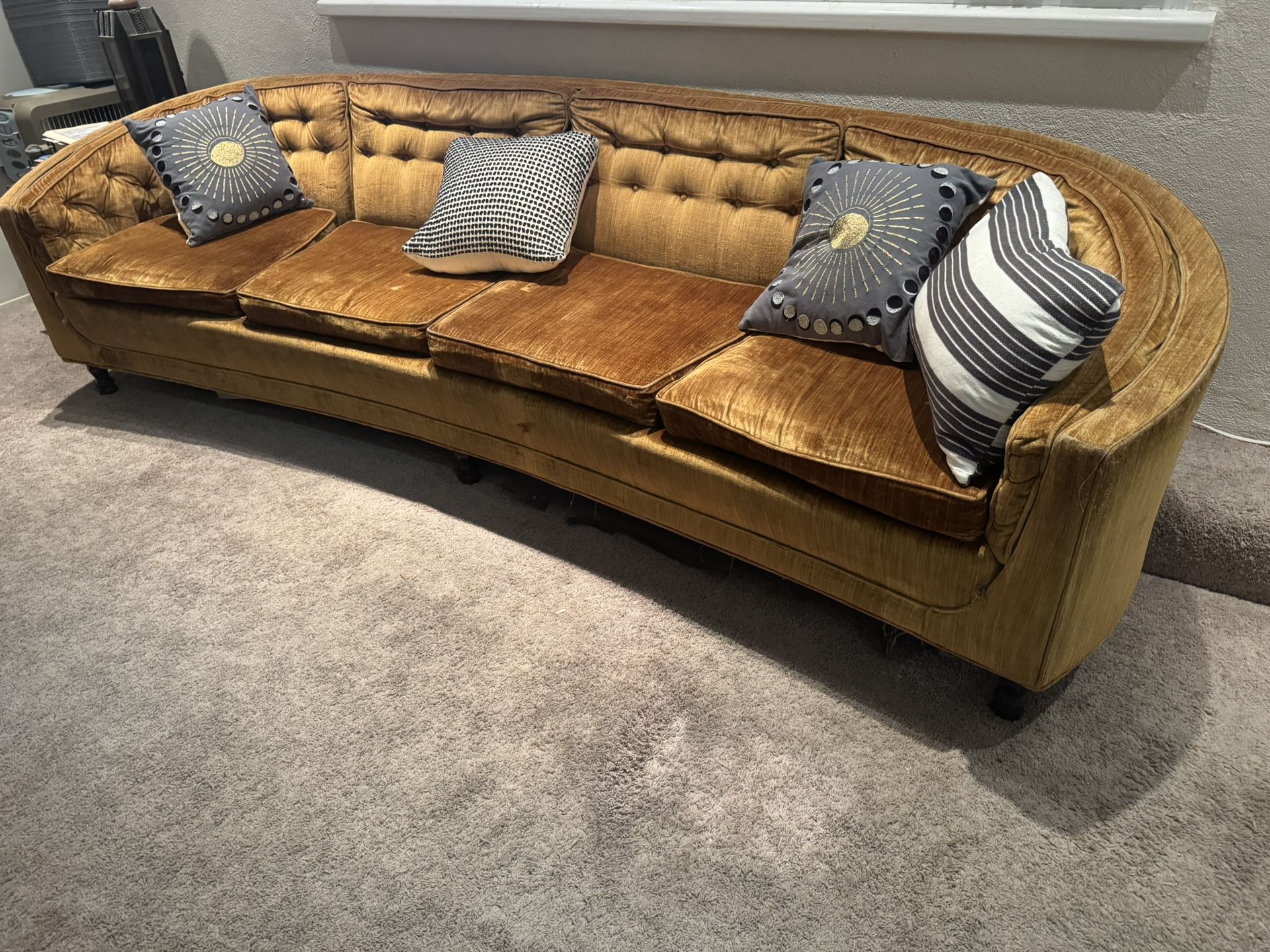 Free! Vintage Sofa! Free!