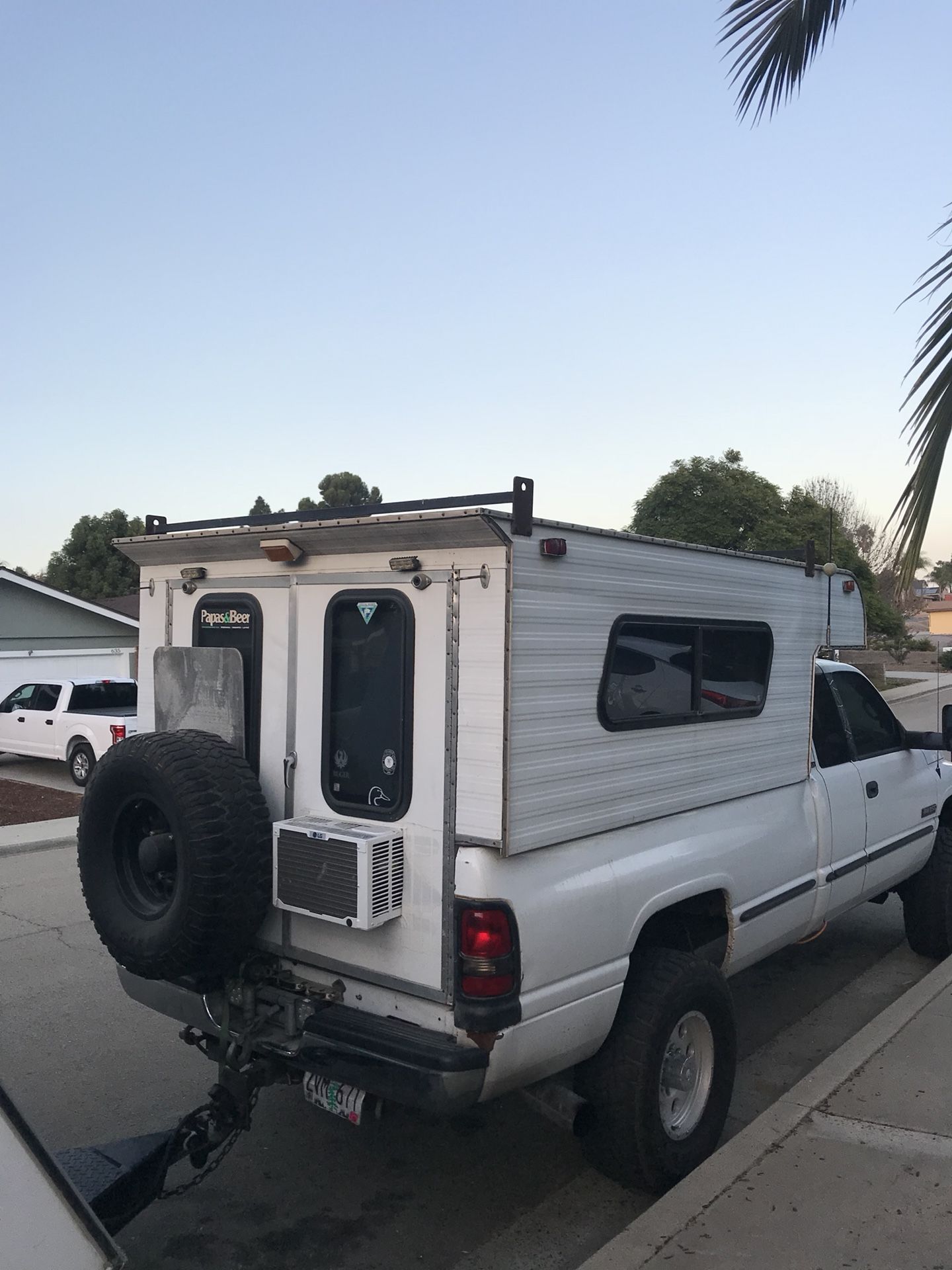 Callen camper $2200