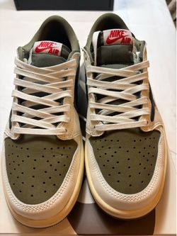 Jordan 1 low Travis Scott Medium Olive size 8.5