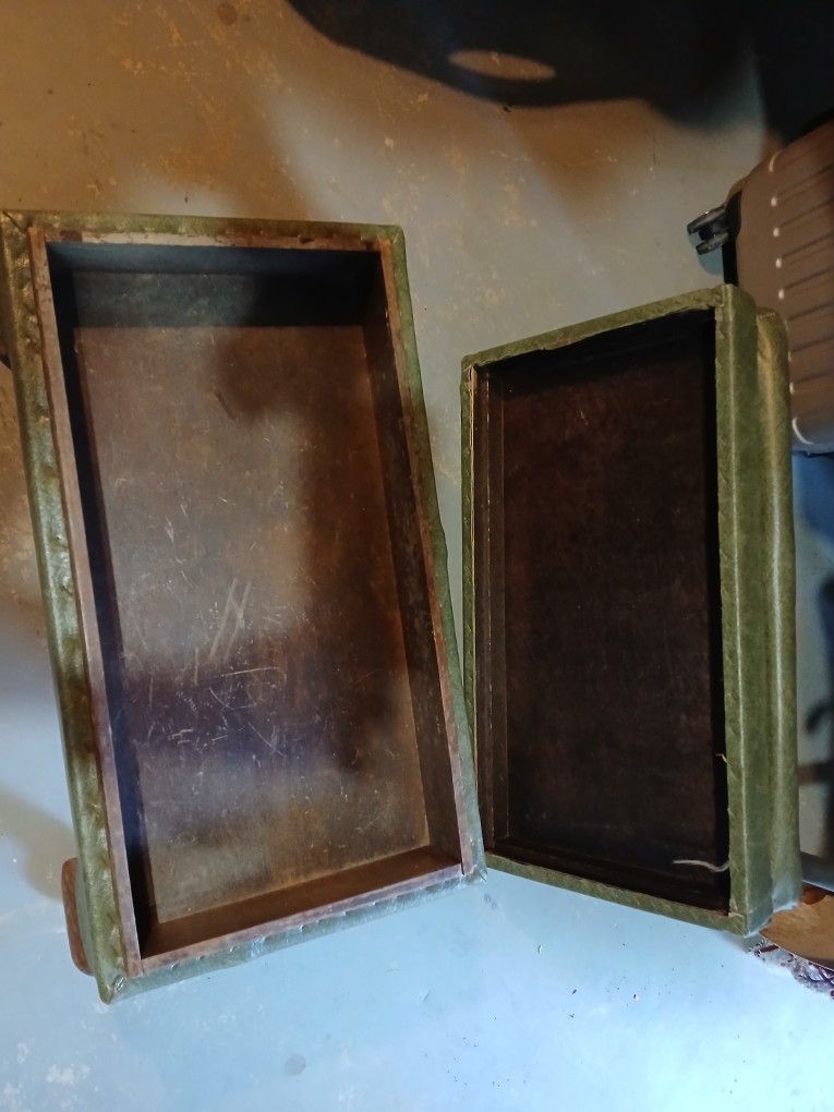 FOOT STOOL, Green, Original Upholstery, Queen Anne , Handmade Tufted, HIDDEN STORAGE