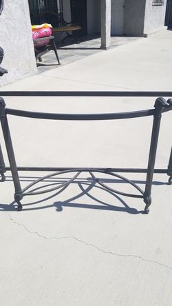 Side glass table
