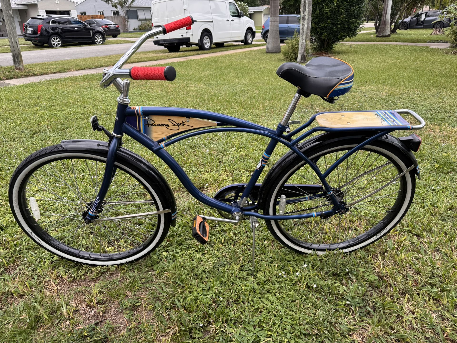 Panama Jack Beach Cruiser Bicycle