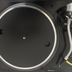 Pioneer DJ PLX-1000 Turntables (Pair)