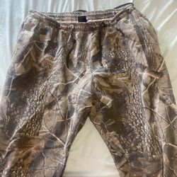 Outfitters Ridge Camo Pants 