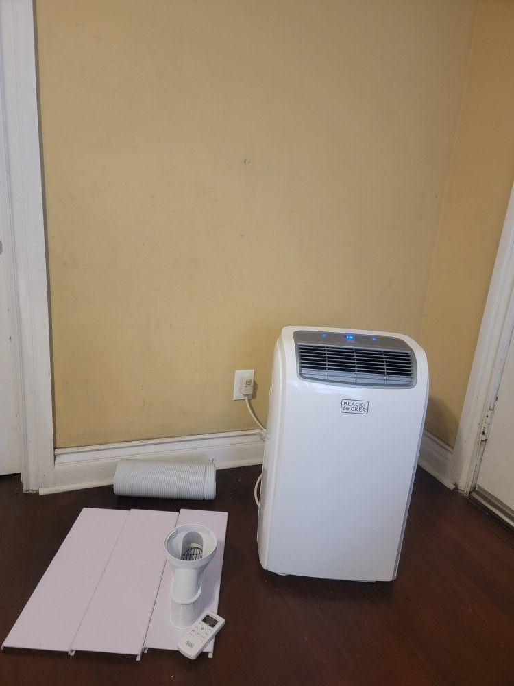 Black Decker 10,000 BTU In Portable Air Conditioner
