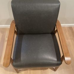 Barlow 21" Armchair Faux Leather Chair w/Tan Throw Pillow