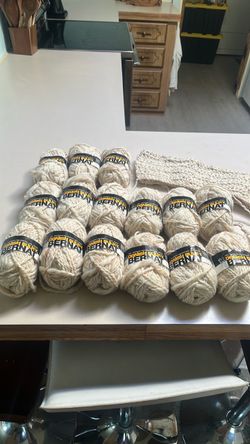 15 skeins Bernat Danish Bulky wool blend yarn barley
