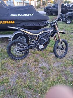 Surron ultra bee