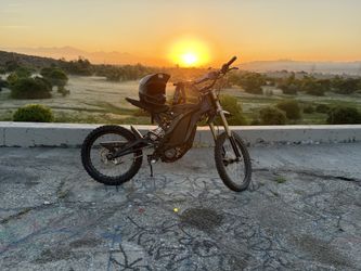 Surron Light Bee 2025
