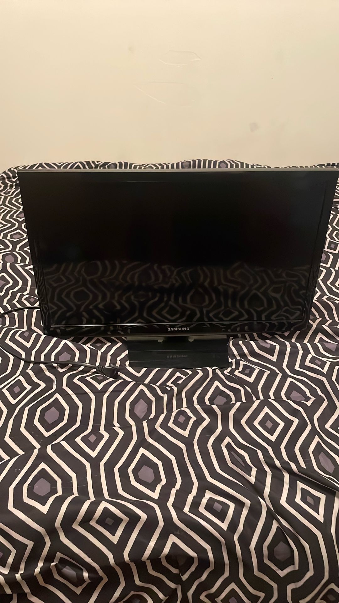 22-inch Samsung Monitor