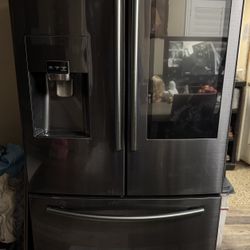 Samsung Refrigerator With Screen