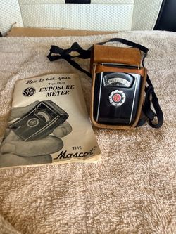 GE Mascot PR-30 Exposure Meter with Case and Manual