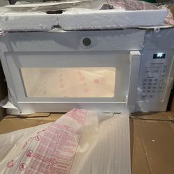 GE 1.6 cu. ft. Over-the-Range Microwave in White 