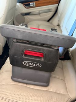 Car seat base