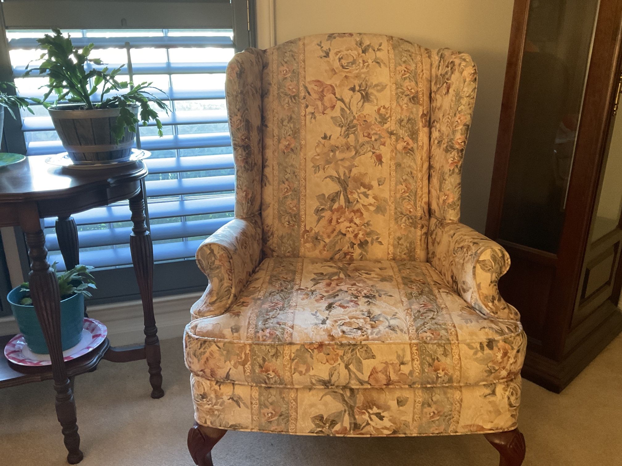 2 chairs