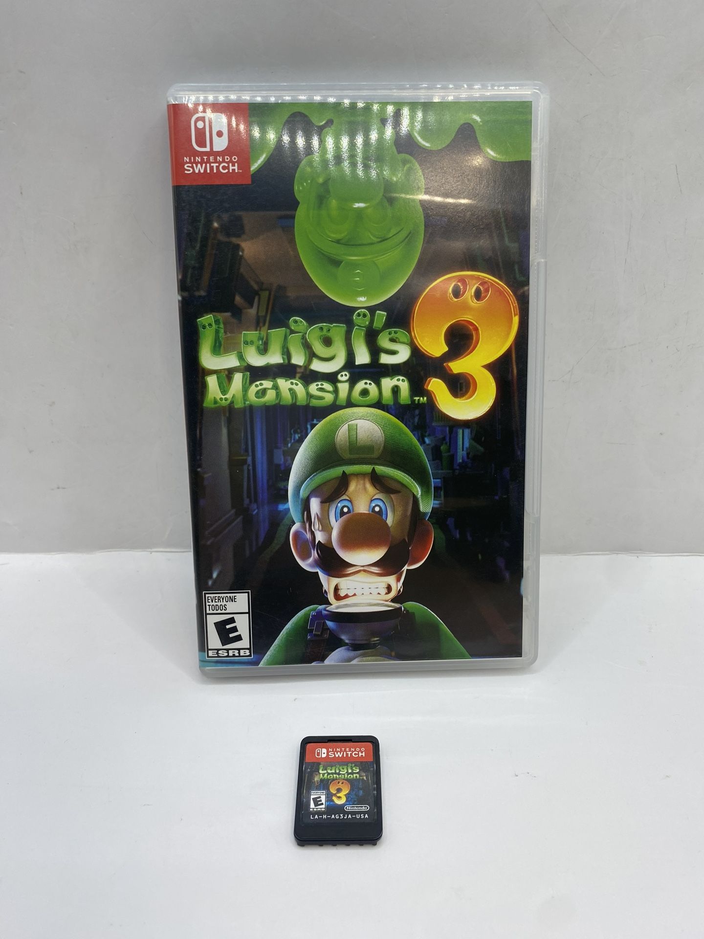 Luigi's Mansion 3 Standard Edition - Nintendo Switch - Authentic Tested Working