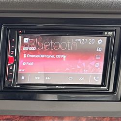Pioneer AVH 210ex DIVX (Stereo)