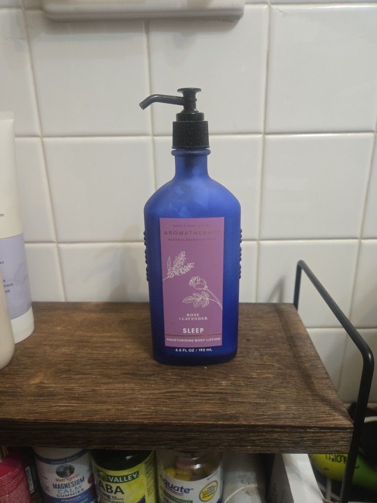 Bath And Body Works Aromatherapy Body Lotion 