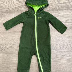 Nike Baby Long Sleeve Hooded Fleece Coverall /one piece(9mon)