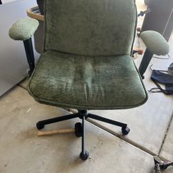 Large Office / Desk / Vanity Chair 