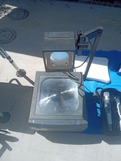 Overhead projector
